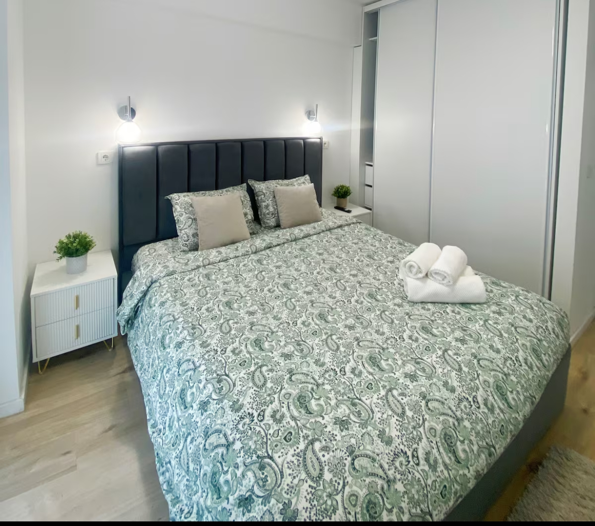 Bedroom with king-size bed